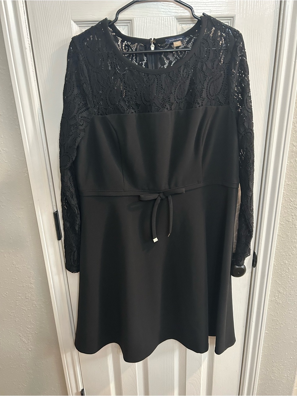 Tommy Hilfiger Womens Black Lace A-Line Knee Dress Long Sleeve Size 16